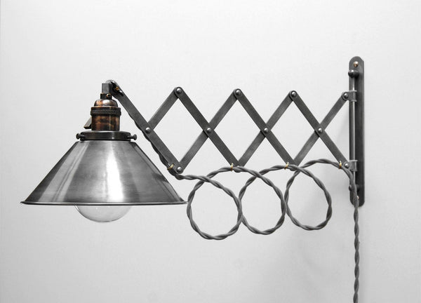 "X1" Scissor Lamp