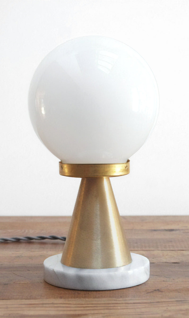 Modern White Marble & Brass "Memphis" Table Lamp by Photonic Studio.  Perfect for a range of decors from Mid-Century to Postmodern. 